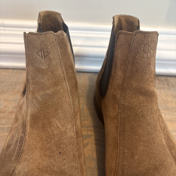 Amberjack Chelsea Boot in Grizzly Brown Suede Mens Size 13M Brown - Picture 3 of 8